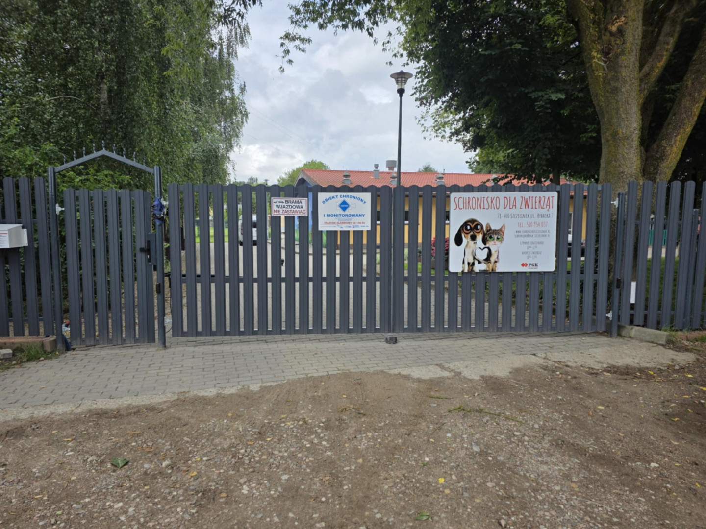 Zdjęcie do projektu Poprawa infrastruktury Schroniska dla zwierząt i zakup samochodu dla Schroniska w Szczecinku